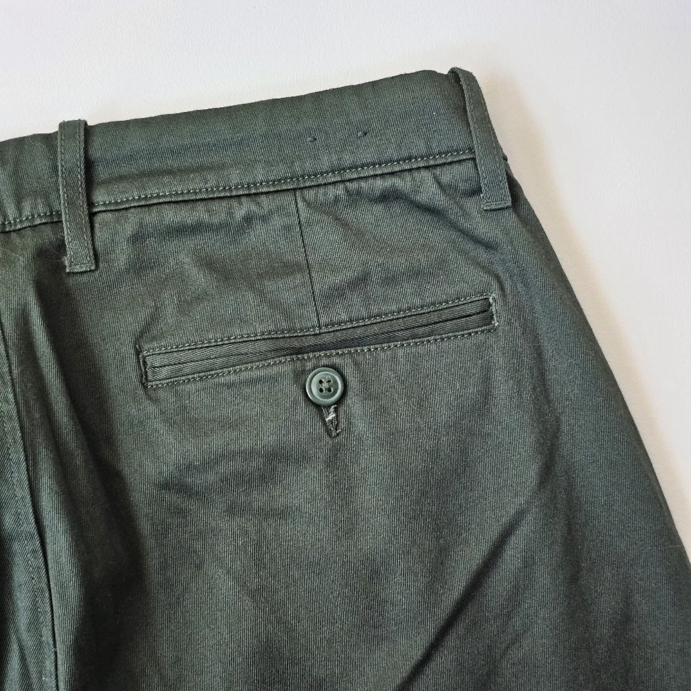J.Crew Stretch Chino Pants Green Men’s 32x34 Slim Cotton Style E1589
